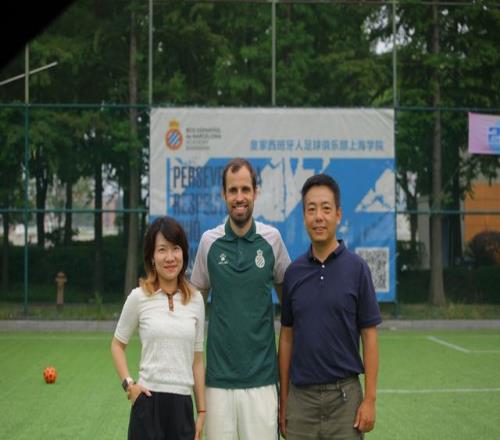 MKsports-科莫足球俱乐部入口皇家西班牙人足球俱乐部通过其上海足球学院深化国际布局