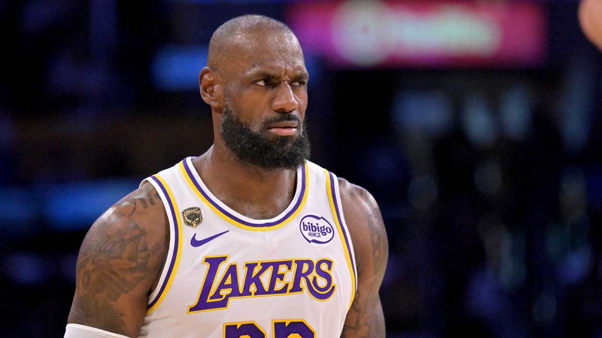 MKsports-科莫足球俱乐部比尔·西蒙斯设想：勒布朗·詹姆斯可能推迟签约，到赛季中再签