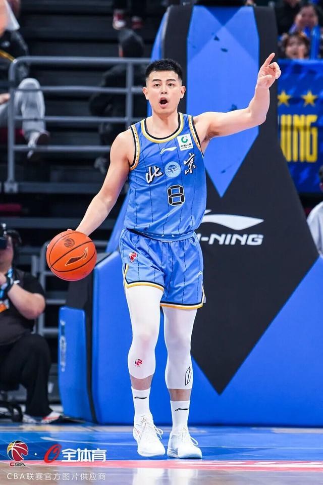 MKsports-科莫足球俱乐部入口北京首钢篮球俱乐部:方硕将暂别北京男篮,前往长沙勇胜征战NBL联赛